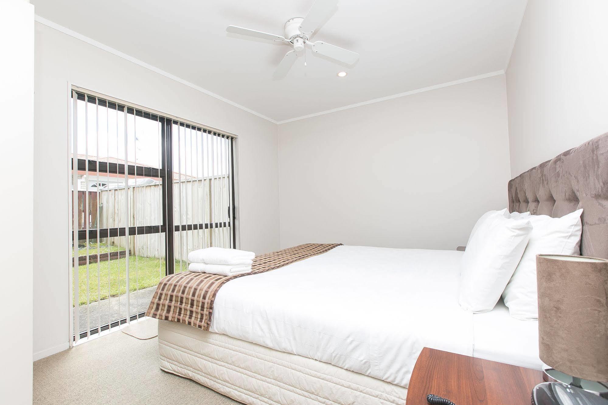 Parkview Motor Inn Pukekohe Exterior photo